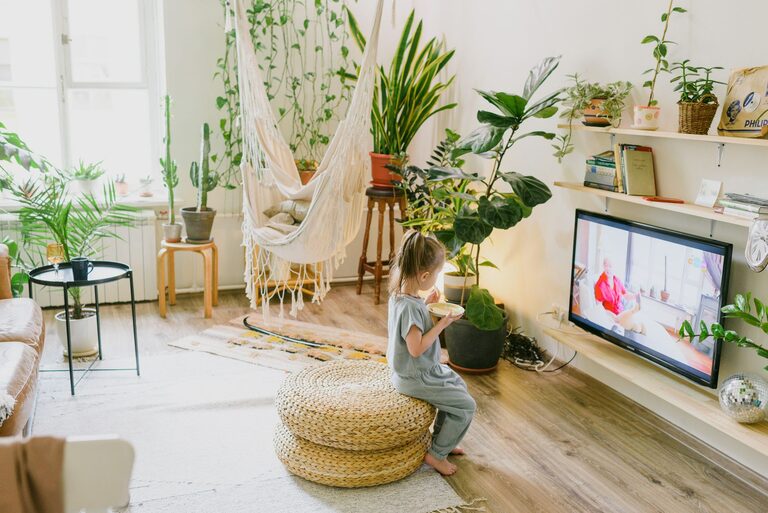 Budget-Friendly Tips for a Cosy and Inviting Home